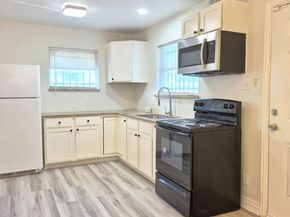 2306  Clover Ridge Drive , Dallas Texas 75216