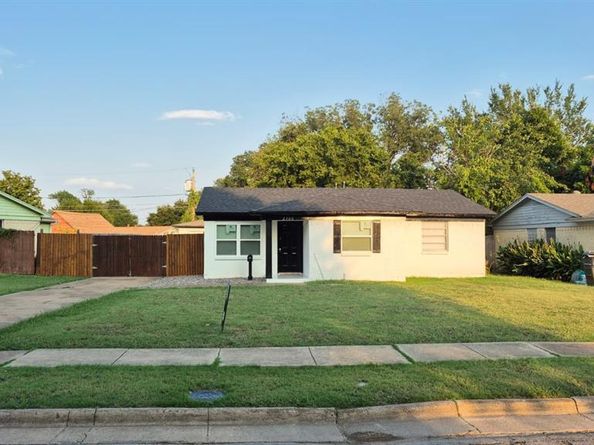 2306  Clover Ridge Drive , Dallas Texas 75216