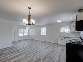 2306  Clover Ridge Drive , Dallas Texas 75216