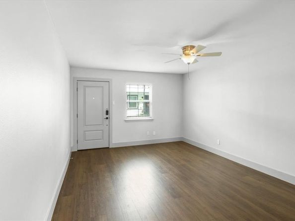 4633  Fairmount Street  115, Dallas Texas 75219