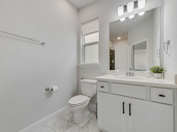 2721  Riverview Road , Celina Texas 75009