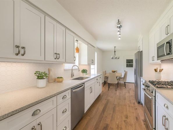 921  Bromwich Street , Garland Texas 75040