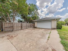 921  Bromwich Street , Garland Texas 75040