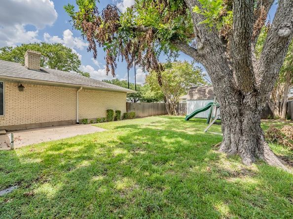 921  Bromwich Street , Garland Texas 75040