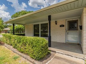 921  Bromwich Street , Garland Texas 75040