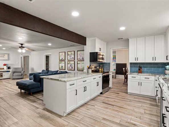 7251  Valley Dale Court , Benbrook Texas 76116