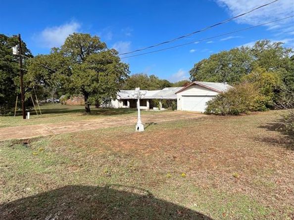 402  Highland Boulevard , Oak Point Texas 75068