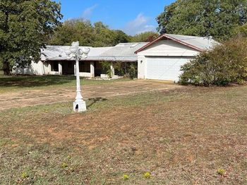 402  Highland Boulevard 