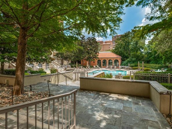 2828  Hood Street  907, Dallas Texas 75219