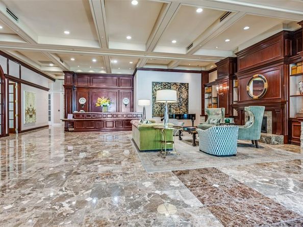 2828  Hood Street  907, Dallas Texas 75219