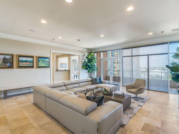 2828  Hood Street  907, Dallas Texas 75219