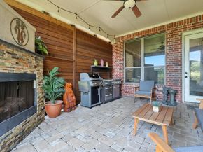 959  Terrace Drive , Lantana Texas 76226