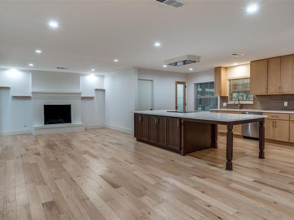 1524  Boca Chica Drive , Dallas Texas 75232