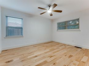1524  Boca Chica Drive , Dallas Texas 75232