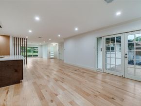 1524  Boca Chica Drive , Dallas Texas 75232