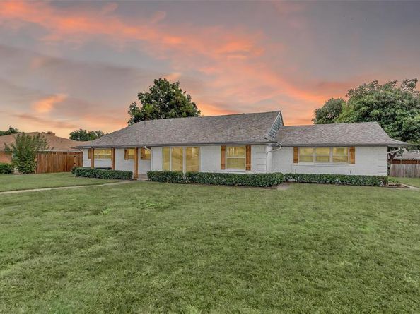 1524  Boca Chica Drive , Dallas Texas 75232