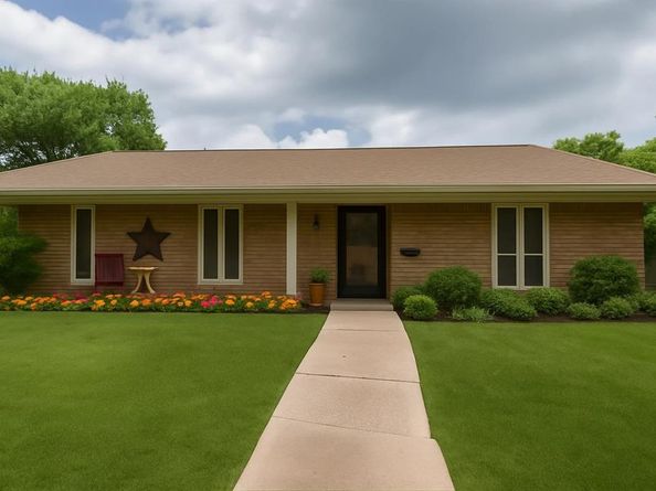 13950  Far Hills Lane , Dallas Texas 75240
