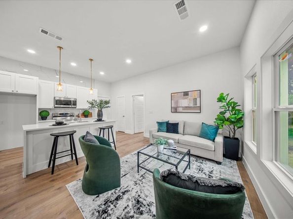 2026  Skylark Drive , Dallas Texas 75216