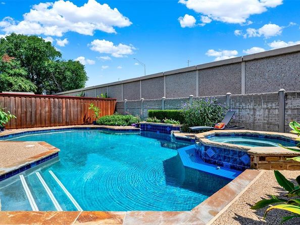 3030  Silver Springs Lane , Richardson Texas 75082