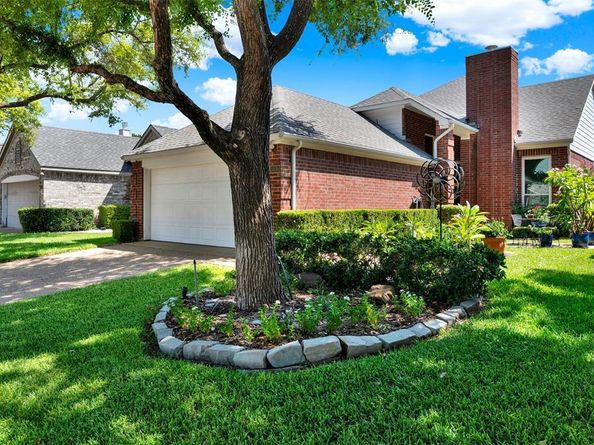 3030  Silver Springs Lane , Richardson Texas 75082