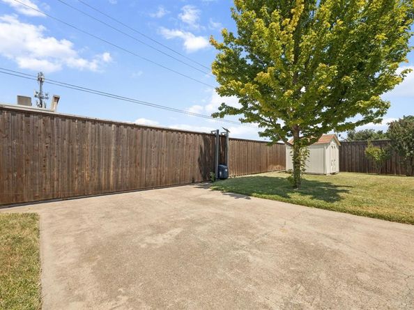 3233  Hidden Cove Drive , Plano Texas 75075