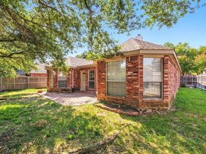 8009  Hosta Way , Fort Worth Texas 76123