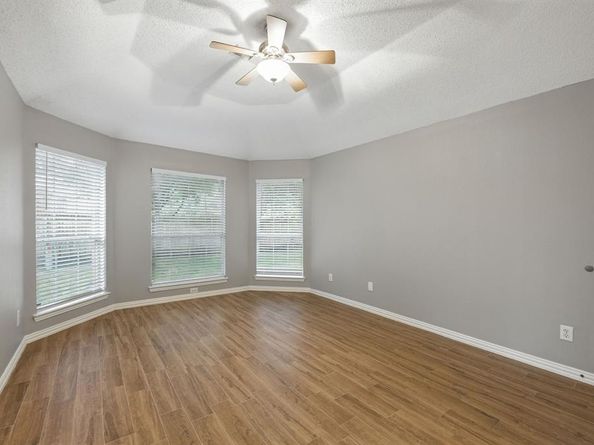 8009  Hosta Way , Fort Worth Texas 76123
