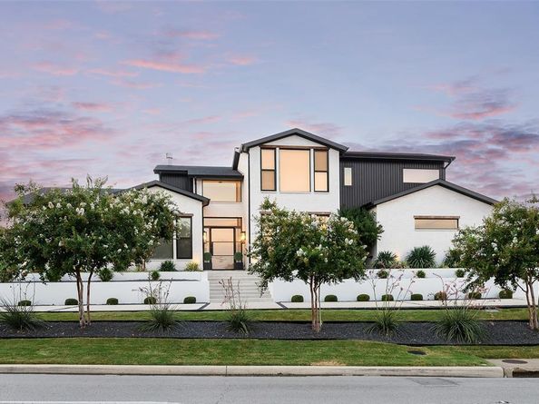7137  Royal Lane , Dallas Texas 75230