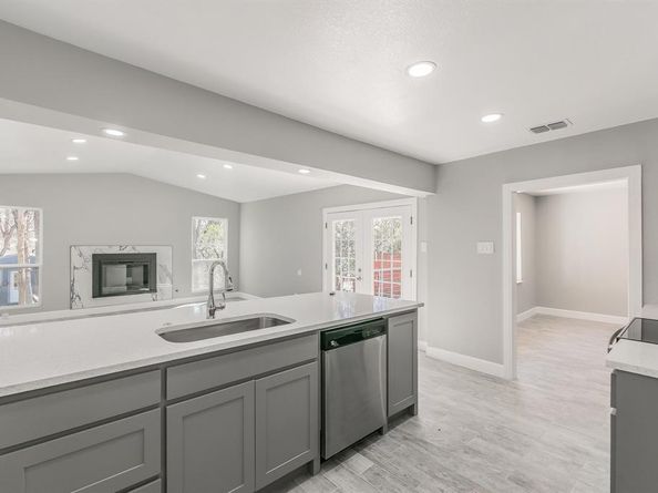 722 S Walker Street , Mesquite Texas 75149
