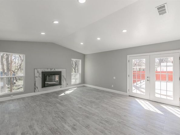 722 S Walker Street , Mesquite Texas 75149