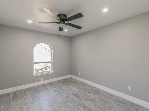 722 S Walker Street , Mesquite Texas 75149