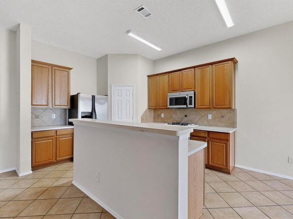 2039  Pecan Creek Drive , Mesquite Texas 75181