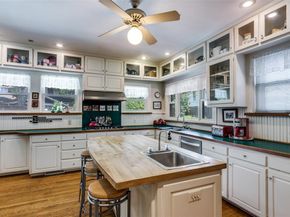 1351  MISTLETOE Drive , Fort Worth Texas 76110