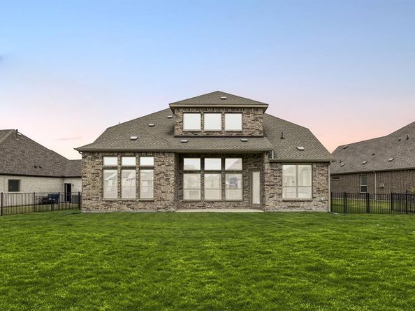2704  Juniper Court , Heath Texas 75126