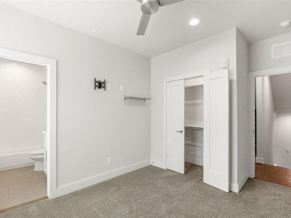 4914  Live Oak Street  7, Dallas Texas 75206