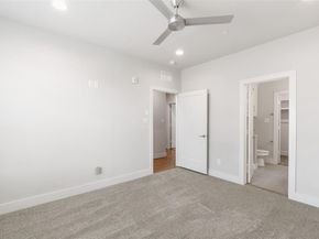 4914  Live Oak Street  7, Dallas Texas 75206