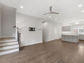 4914  Live Oak Street  7, Dallas Texas 75206