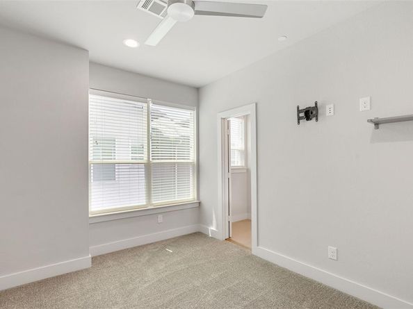 4914  Live Oak Street  7, Dallas Texas 75206