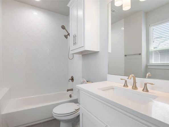 4914  Live Oak Street  7, Dallas Texas 75206