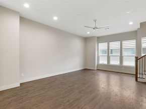 4914  Live Oak Street  7, Dallas Texas 75206