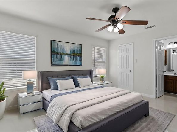 2013  Finch Cove , Aubrey Texas 76227