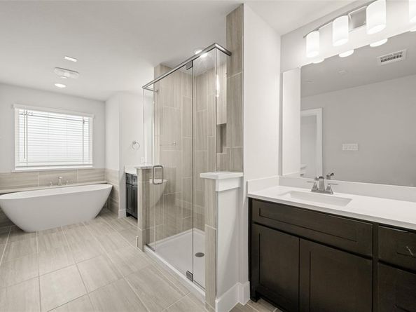 1852  Wittington  , Farmers Branch Texas 75234