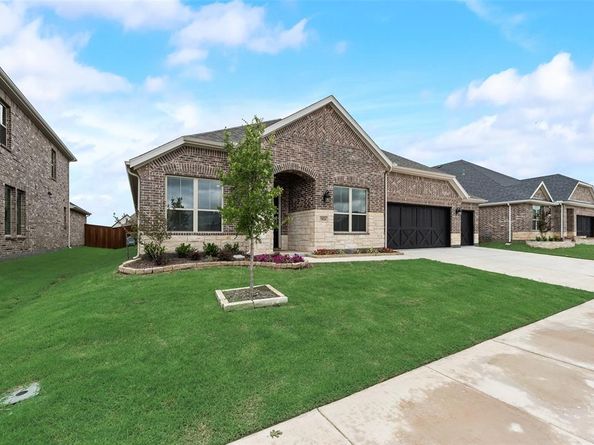 5824  Halton Drive , Celina Texas 76227