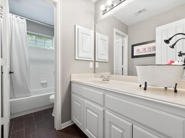 4533  Turnberry Lane , Grand Prairie Texas 75052