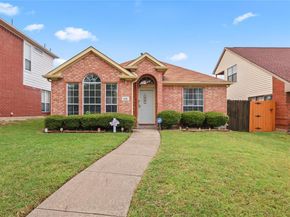 108  Hunter Drive , Cedar Hill Texas 75104
