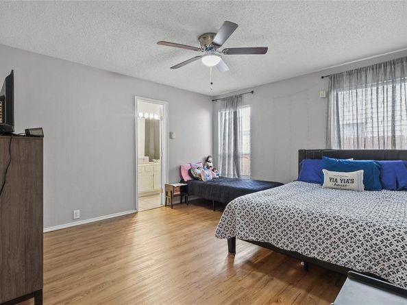108  Hunter Drive , Cedar Hill Texas 75104