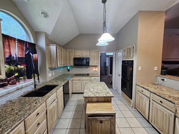 1635  Ariel Drive , Mesquite Texas 75181