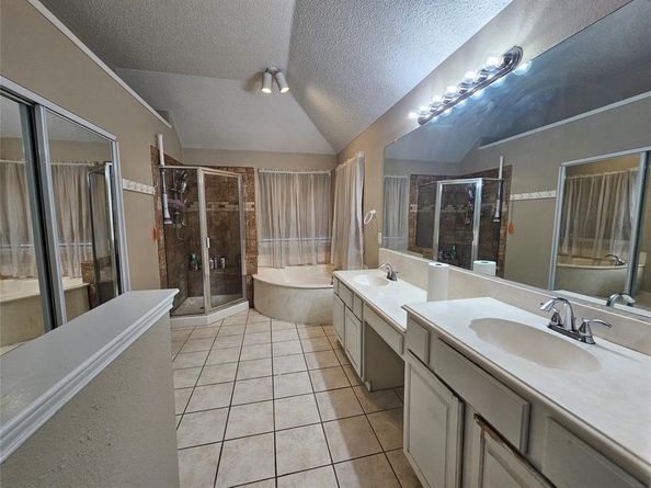 1635  Ariel Drive , Mesquite Texas 75181