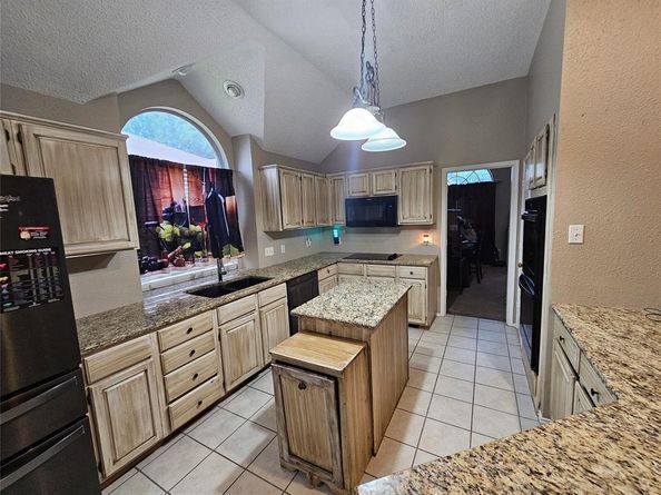 1635  Ariel Drive , Mesquite Texas 75181