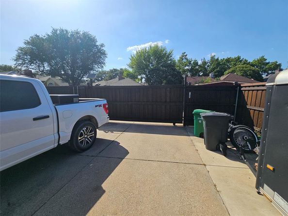 1635  Ariel Drive , Mesquite Texas 75181